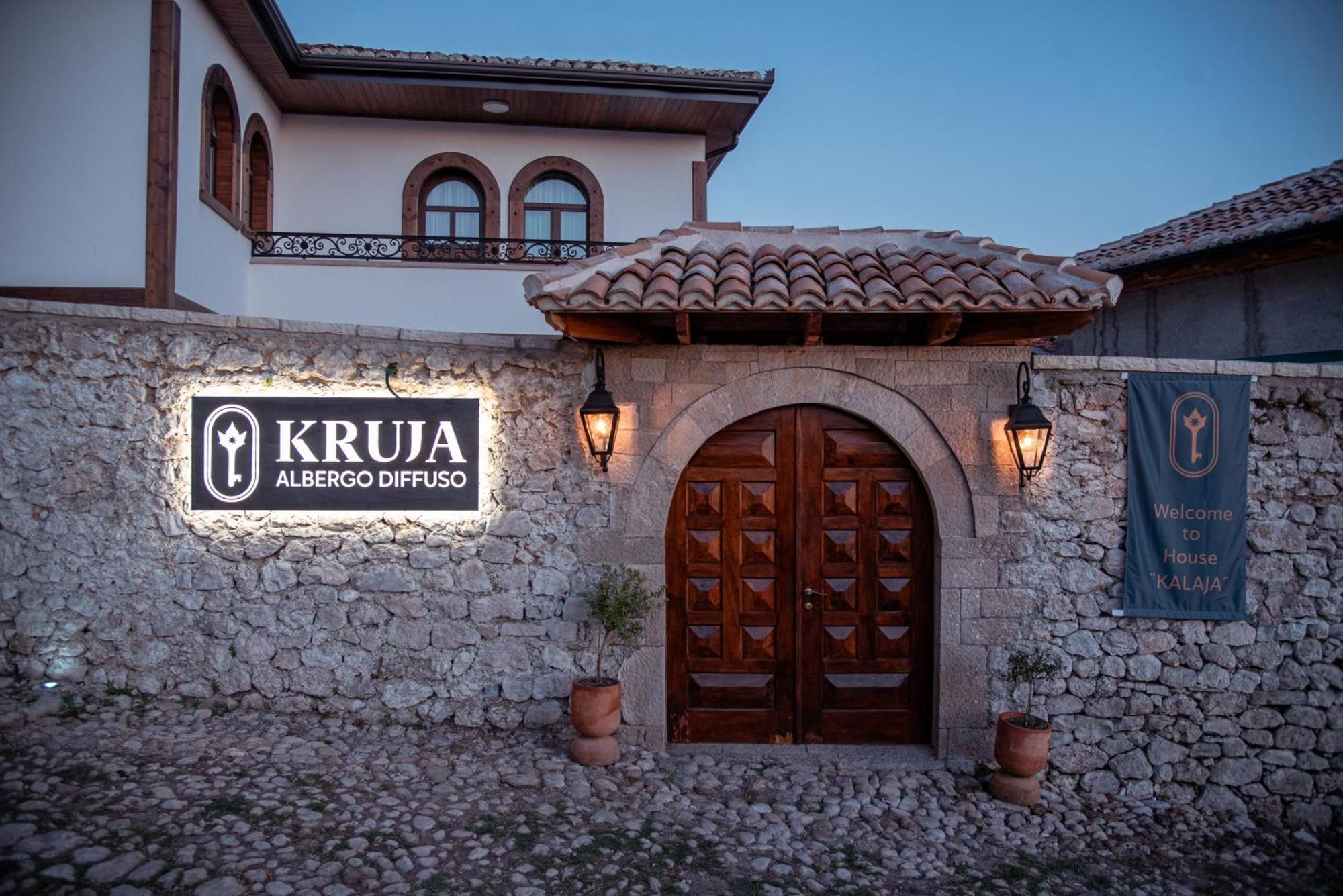 Kruja Albergo Diffuso , Inside Kruja Castle Eksteriør billede